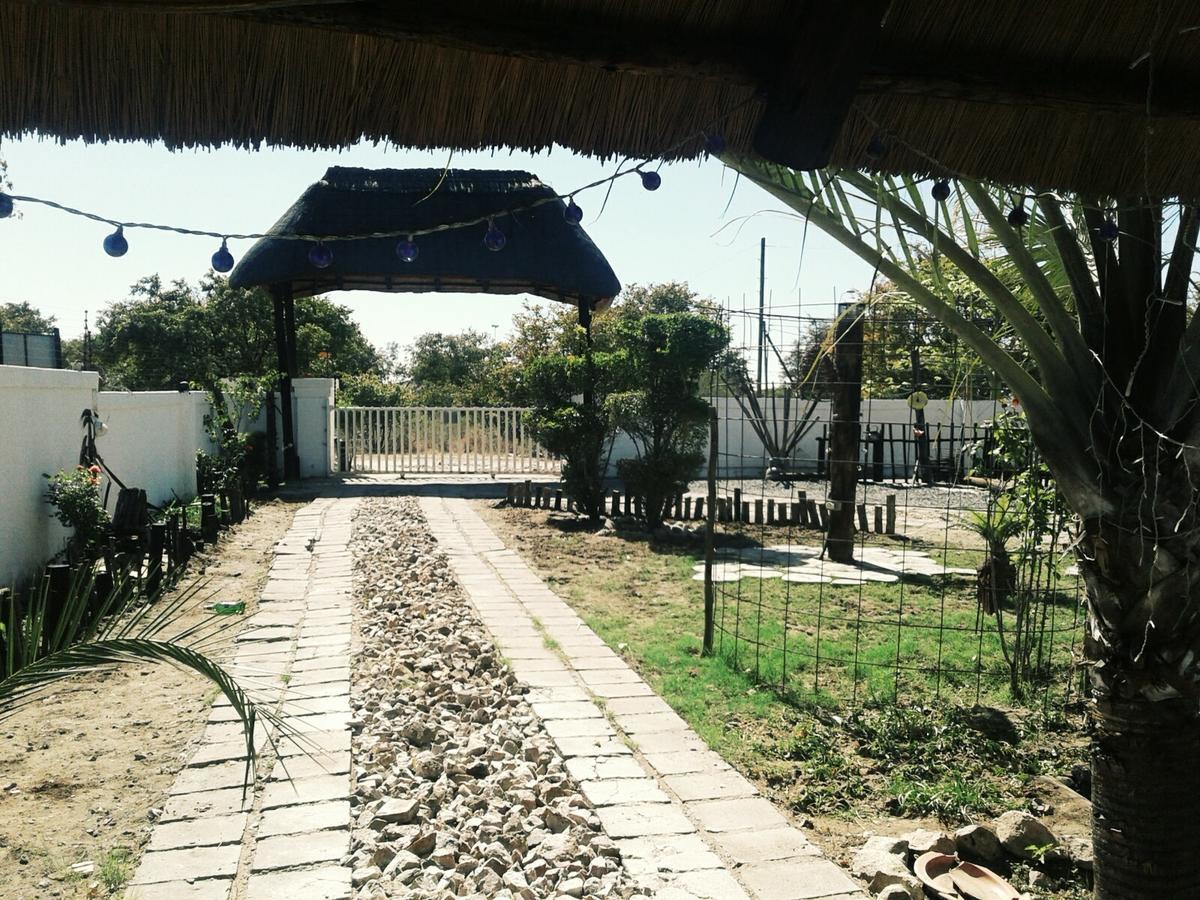 Road View Lodge Francistown Luaran gambar