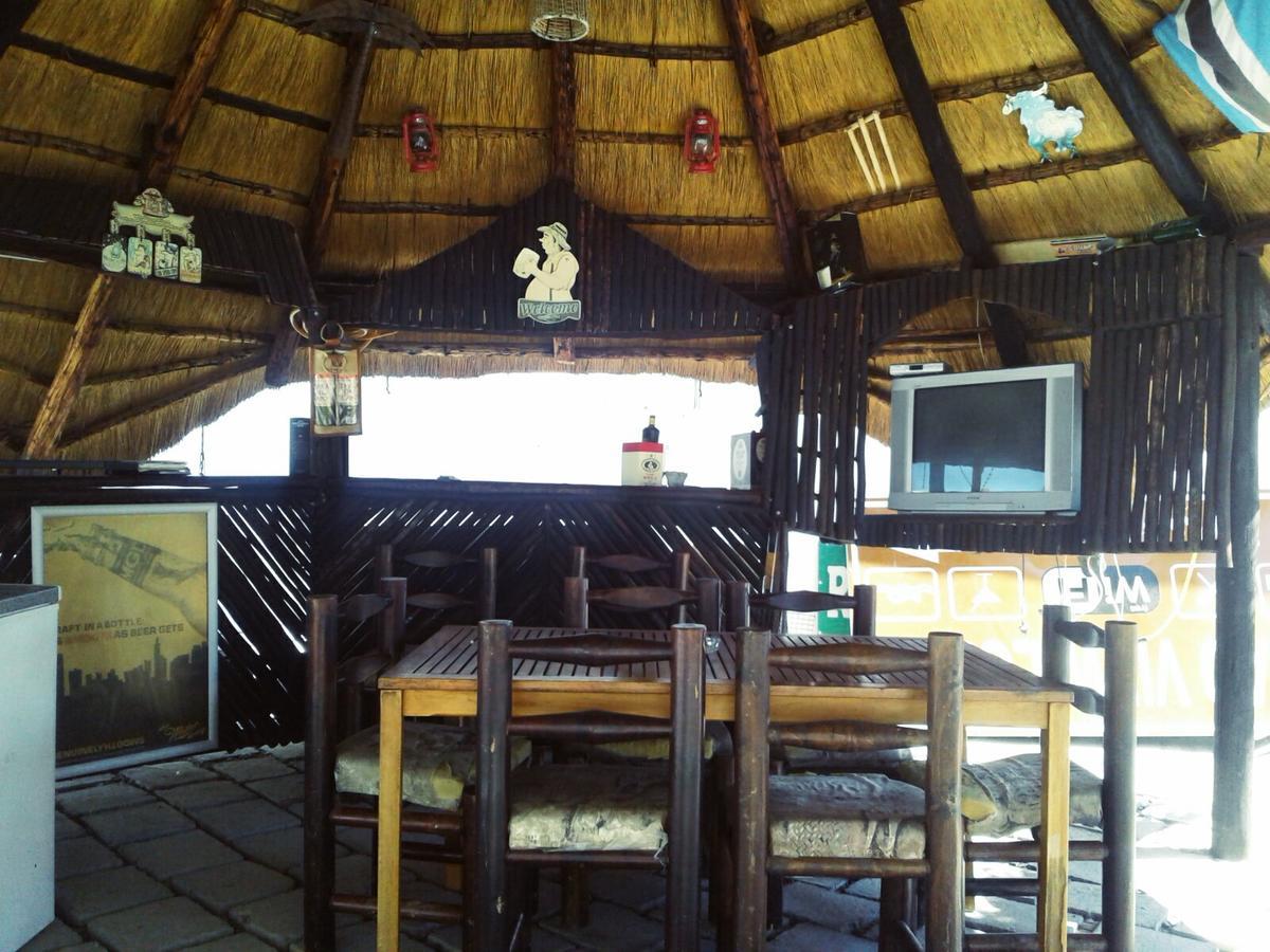 Road View Lodge Francistown Luaran gambar